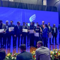 Estado premia iniciativas que promovem pesquisa, inovação e impacto social no Paraná