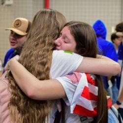 Ganhando o Mundo Agrícola: emoção e alegria marcam retorno dos estudantes após semestre nos EUA