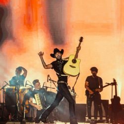 Luan Pereira e CountryBeat registram 2º maior público da história em Pontal do Paraná