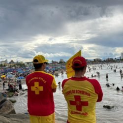 Bombeiros reforçam ações contra afogamento no Litoral e apresentam perfil dos casos
