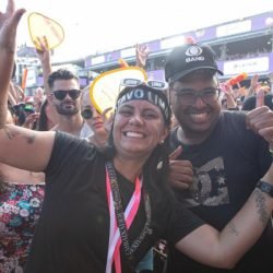 Prova de resistência: fãs ficam 24h na fila para show de Gusttavo Lima