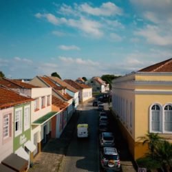 "Paraná Visto do Céu" sobrevoa a Lapa e revela história e paisagens sob nova perspectiva