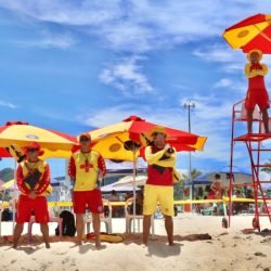 Corpo de Bombeiros mantém postos de guarda-vidas ativos no Litoral até maio