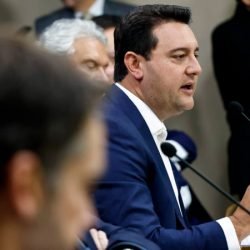 Ratinho Junior defende vocações do Paraná em palestra na Associação Comercial de SP