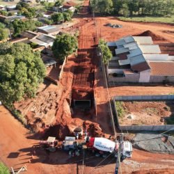 Em Loanda, obra para conter maior erosão urbana do Paraná atinge 82% de execução