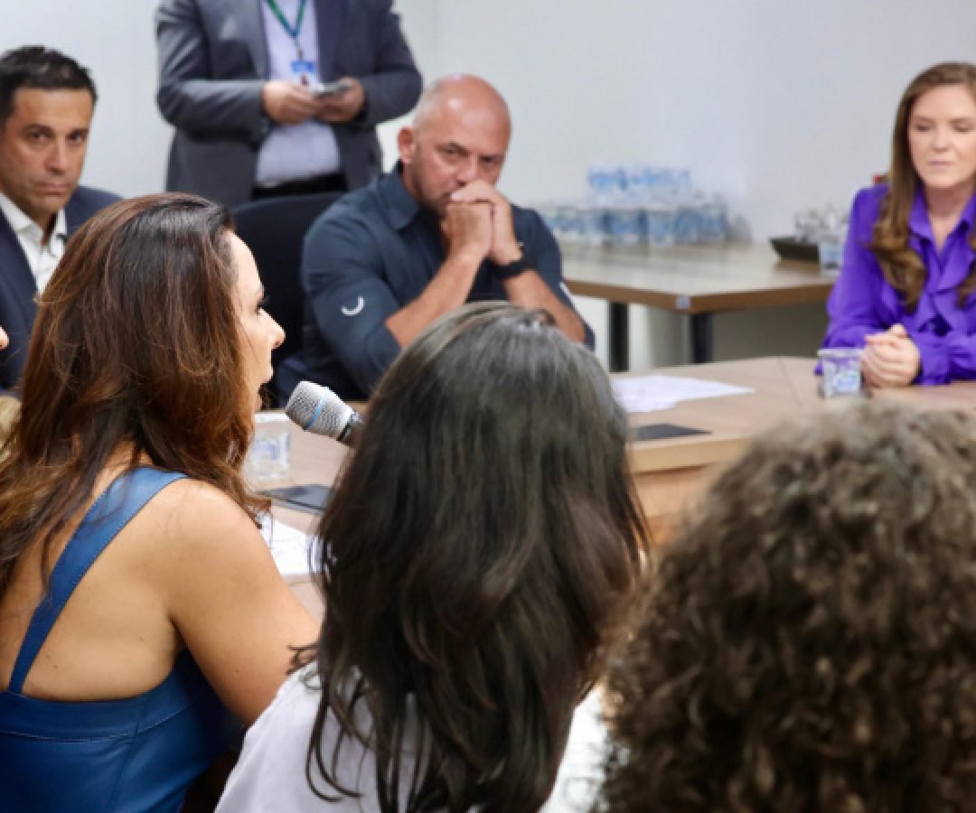 Paraná expande monitoração eletrônica e lança aplicativo para combater violência contra as mulheres