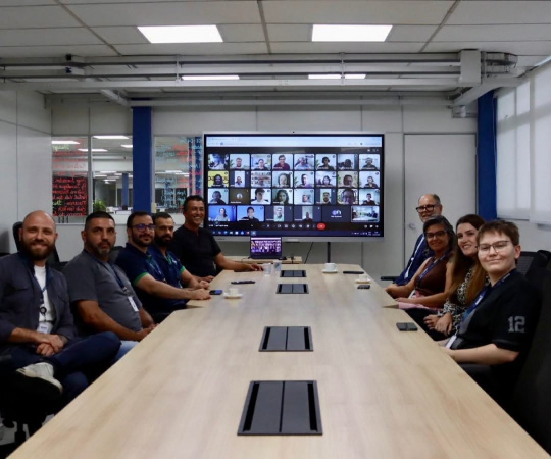 Paraná firma parceria com a Amazon Web Services para impulsionar startups do Anjo Inovador