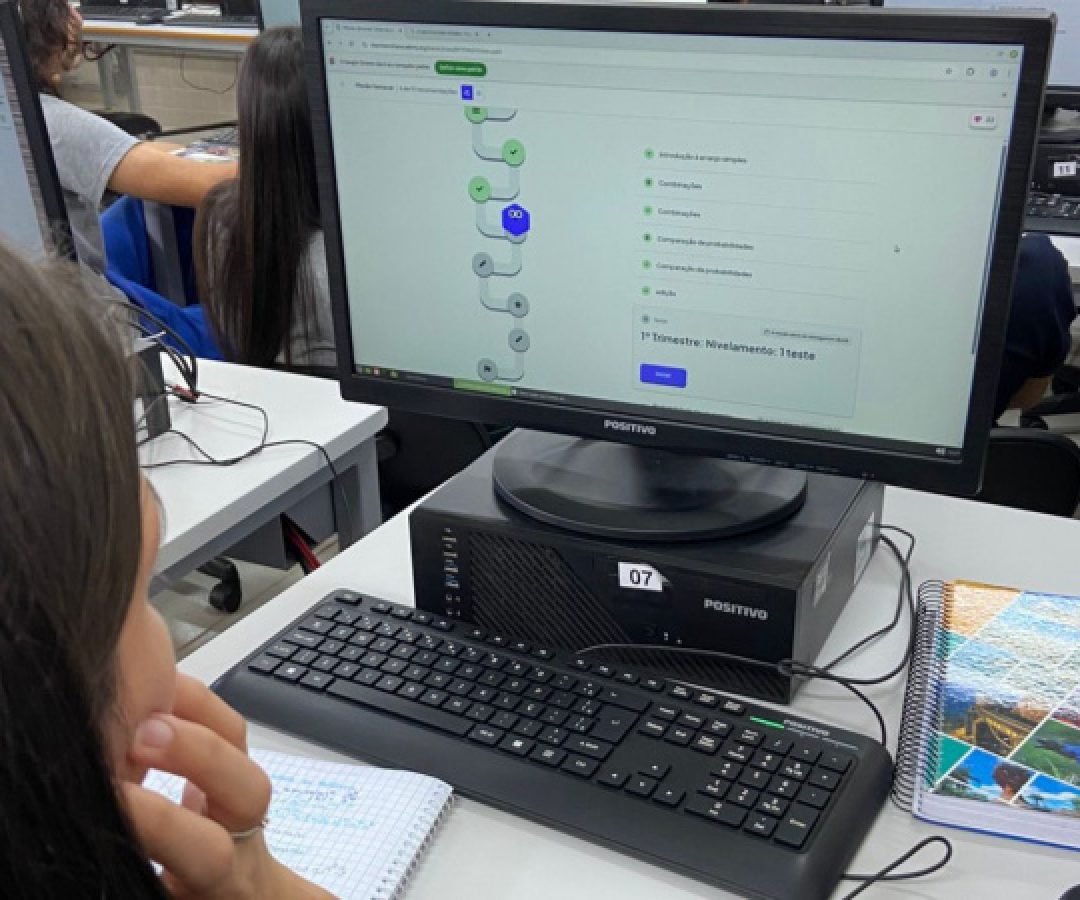 Ensino de Matemática: alunos da rede estadual são os primeiros do país a testar ferramenta