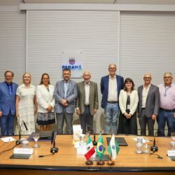 Piana debate com embaixador do México ampliação de parcerias bilaterais