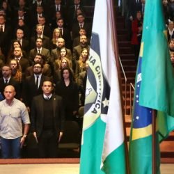 Posse de 136 novos peritos e técnicos reforça atuação da Polícia Científica do Paraná