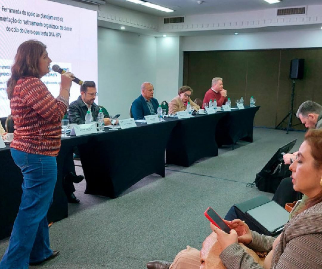 Paraná avança no combate ao câncer de colo de útero com exames em todas as cidades