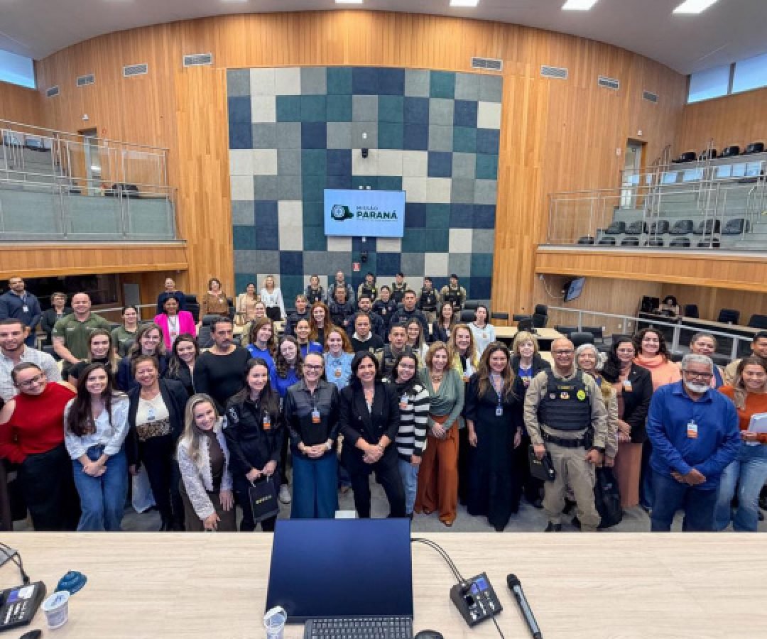 Câmara Municipal de Londrina recebe roda de conversa do Programa Mulher Segura