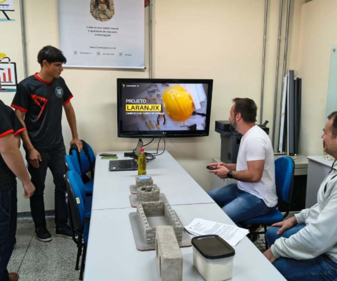 Projeto criado por estudantes da rede estadual pode virar produto para a construção civil 