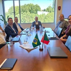 Paraná busca ampliar produção científica com Portugal em agenda internacional